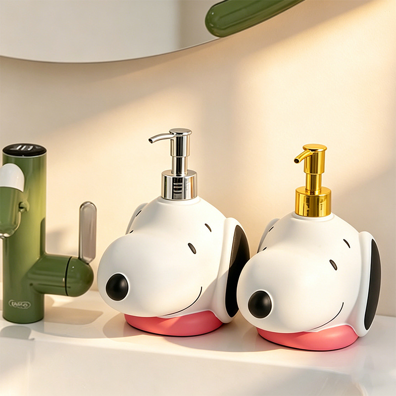 زجاجة موزع صابون كاواي كرتونية - مراجعة Home Goods Bathroom Decor وسعره